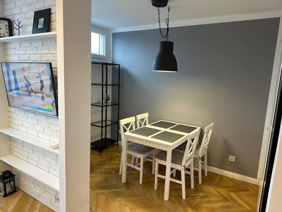 Project Comfort Apartament Grzybowska 30/1211 Varşova Dış mekan fotoğraf