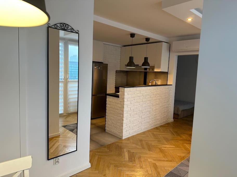 Project Comfort Apartament Grzybowska 30/1211 Varşova Dış mekan fotoğraf