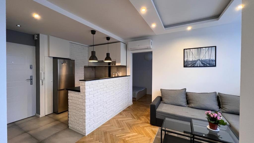 Project Comfort Apartament Grzybowska 30/1211 Varşova Dış mekan fotoğraf