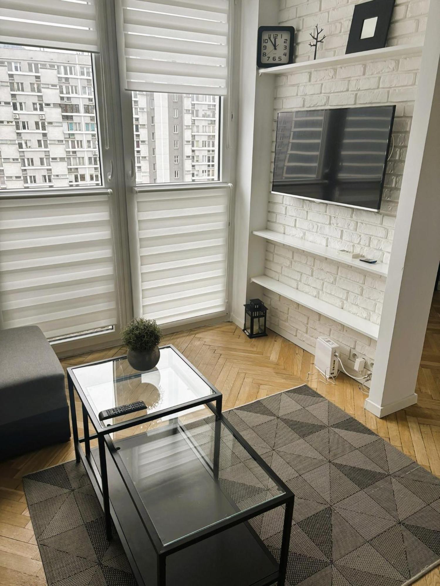 Project Comfort Apartament Grzybowska 30/1211 Varşova Dış mekan fotoğraf